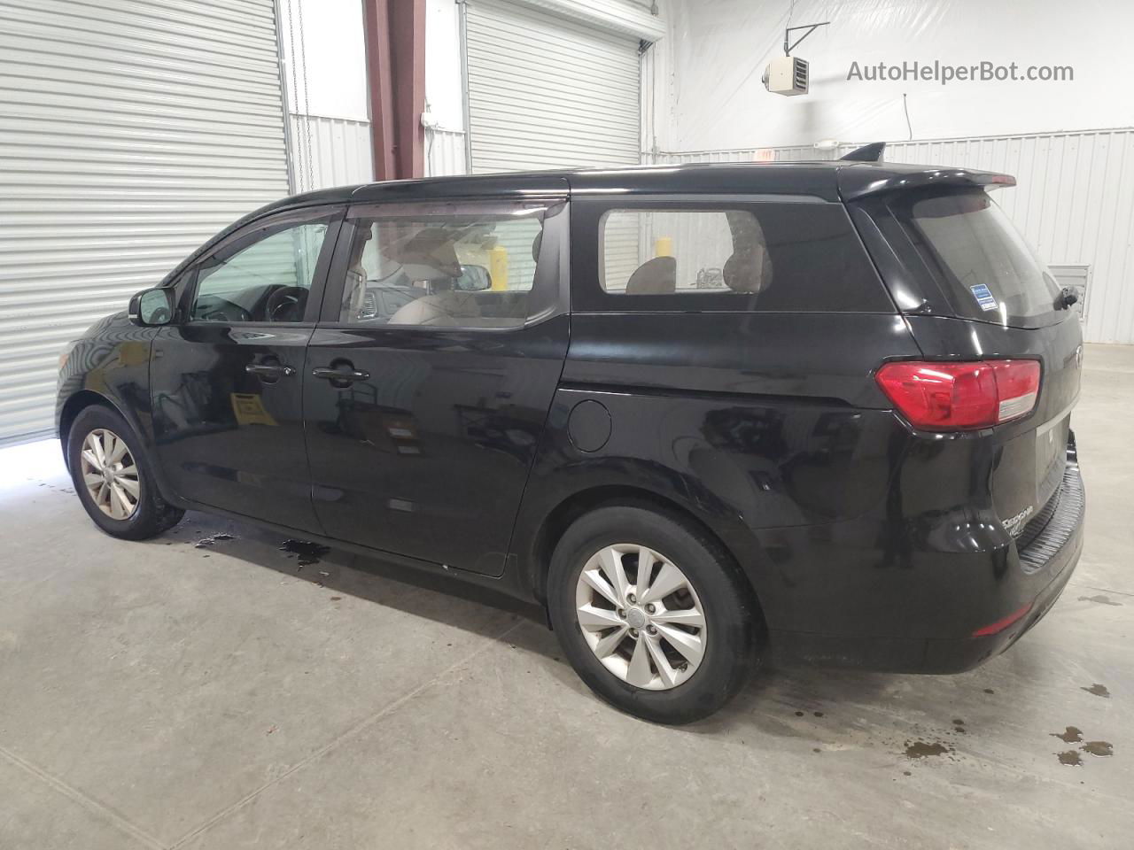 2017 Kia Sedona L Черный vin: KNDMA5C13H6279646