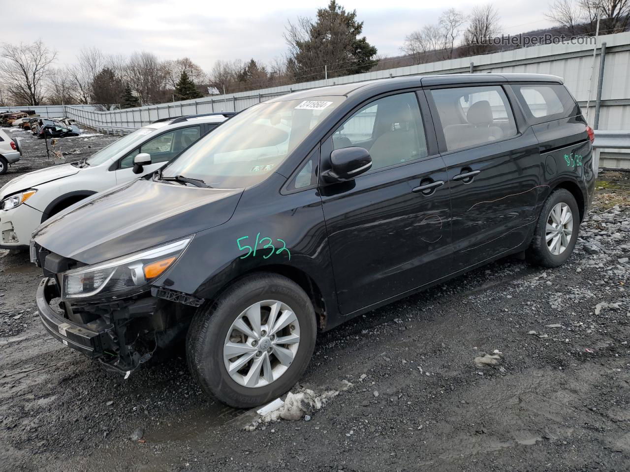 2017 Kia Sedona L Black vin: KNDMA5C19H6259708