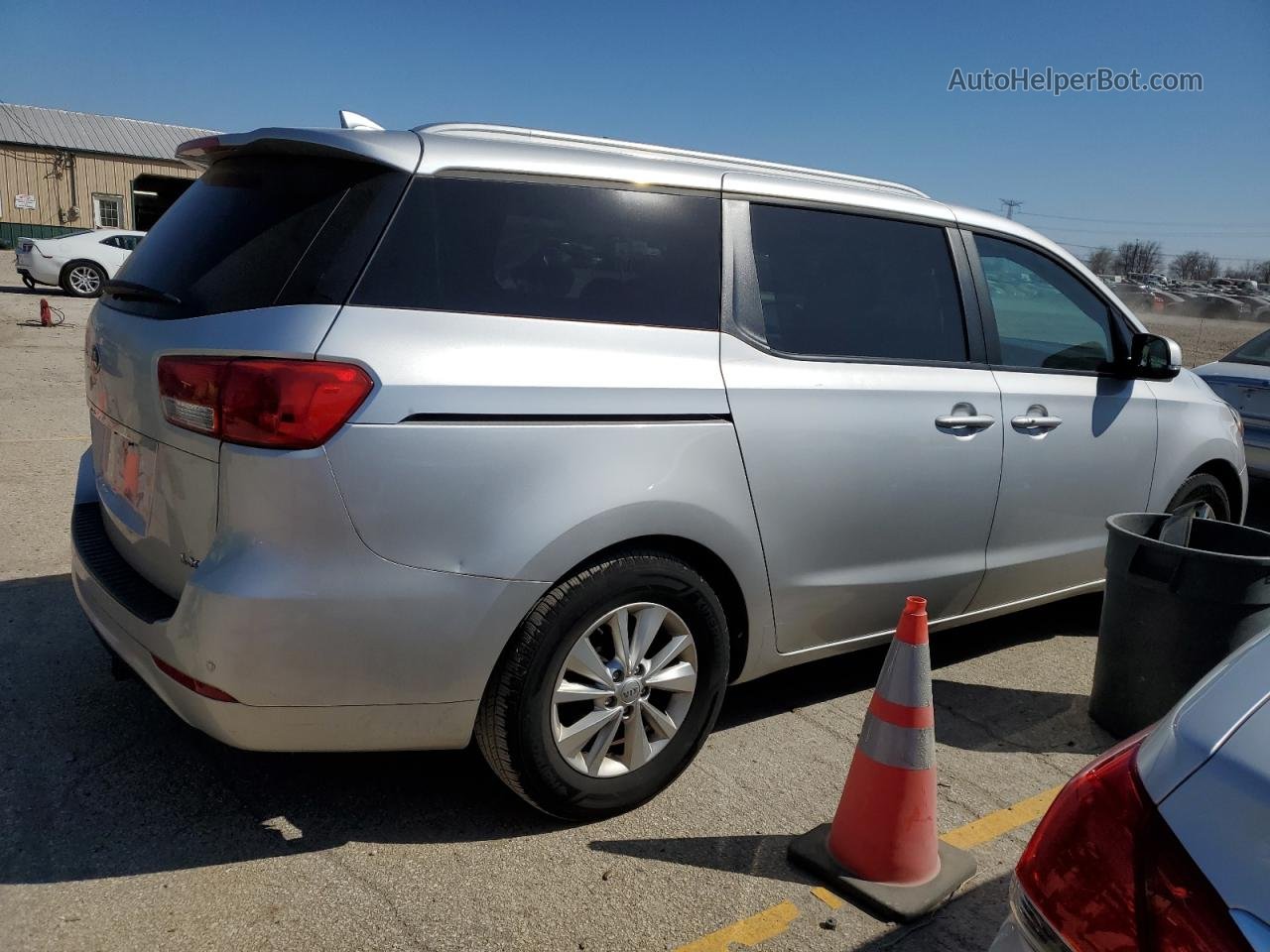 2017 Kia Sedona Lx Silver vin: KNDMB5C11H6268688