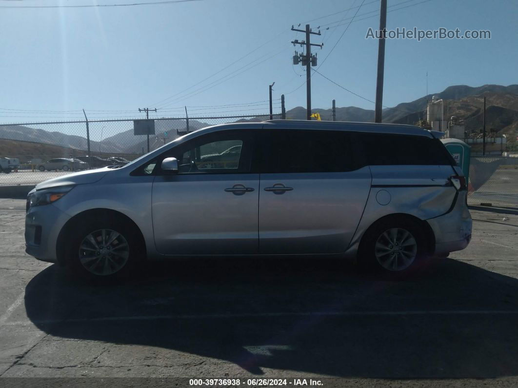 2017 Kia Sedona Lx Silver vin: KNDMB5C14H6233479