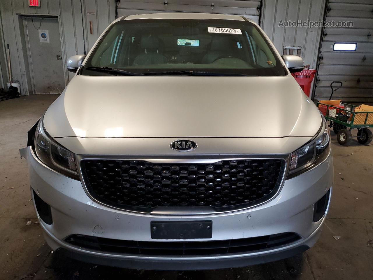 2017 Kia Sedona Lx Silver vin: KNDMB5C17H6305064