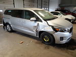 2017 Kia Sedona Lx Серебряный vin: KNDMB5C17H6305064