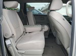 2017 Kia Sedona Lx Серебряный vin: KNDMB5C18H6227300