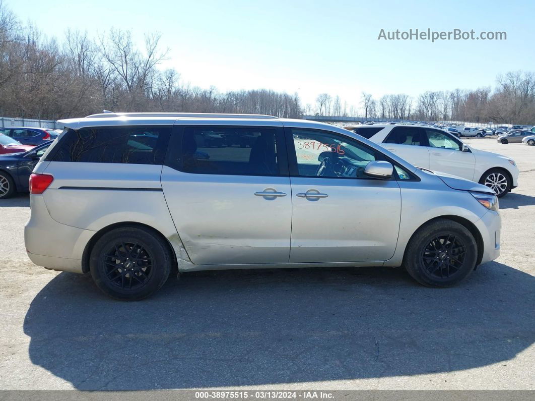 2017 Kia Sedona Lx Silver vin: KNDMB5C18H6281874