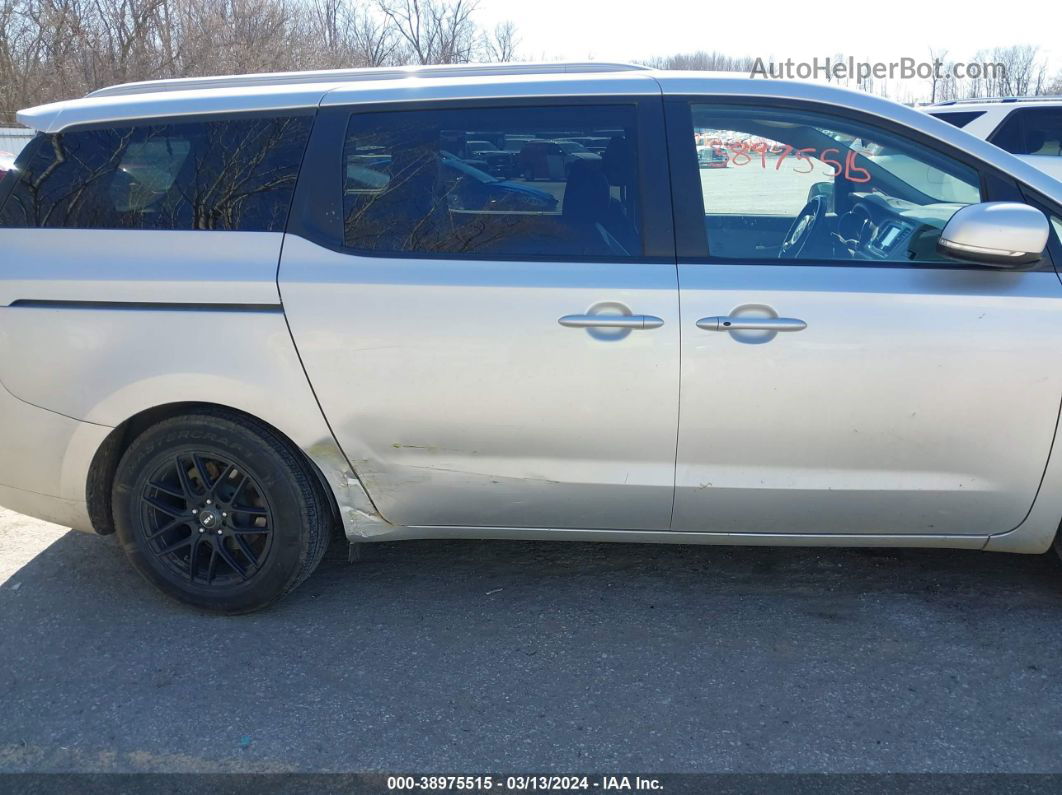 2017 Kia Sedona Lx Silver vin: KNDMB5C18H6281874