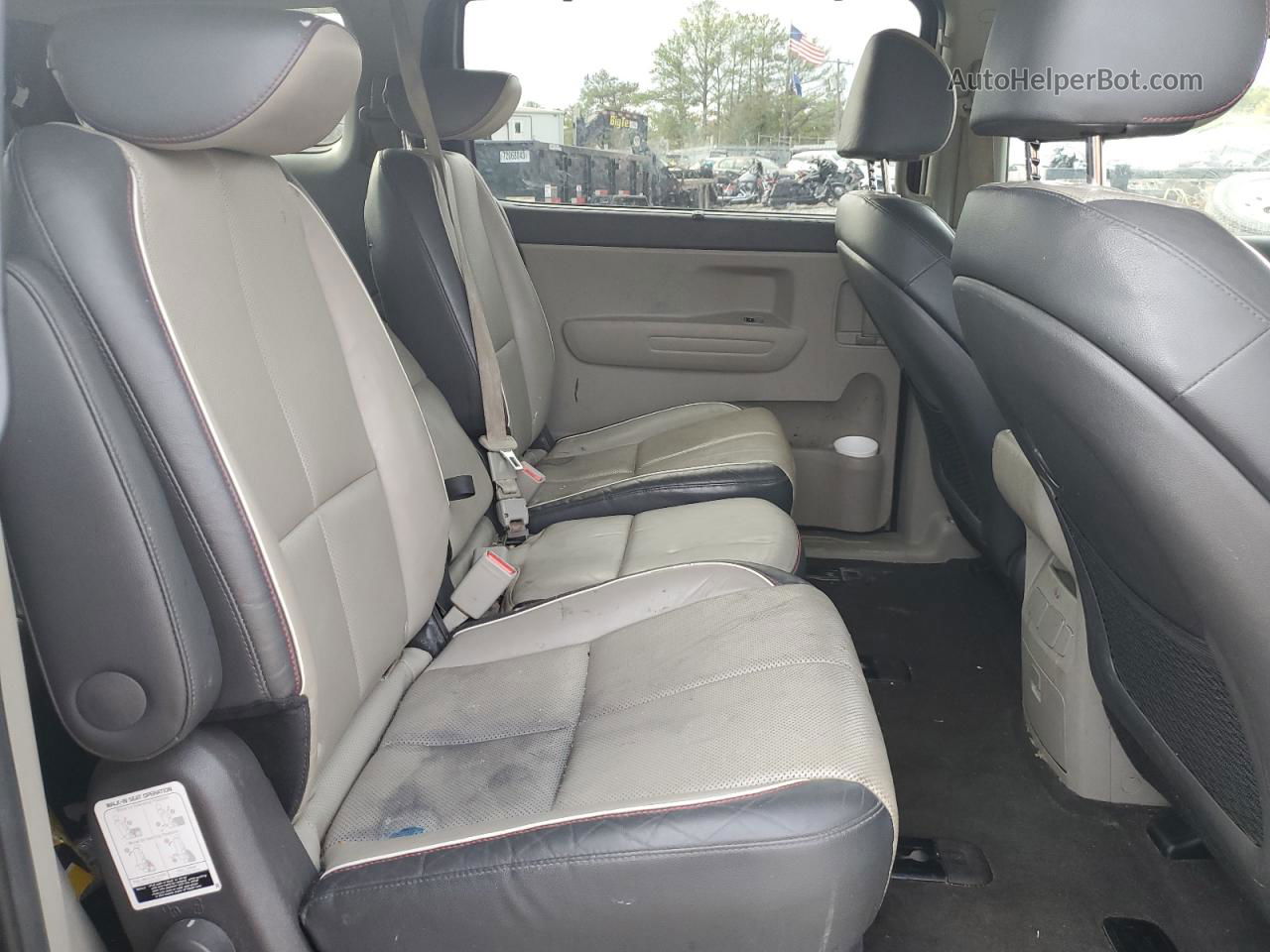 2017 Kia Sedona Lx Бордовый vin: KNDMB5C19H6338874