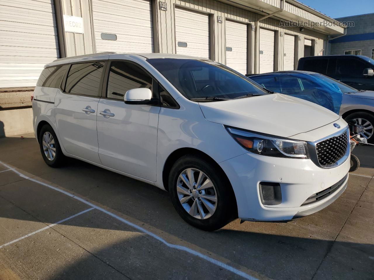 2017 Kia Sedona Lx White vin: KNDMB5C1XH6229646