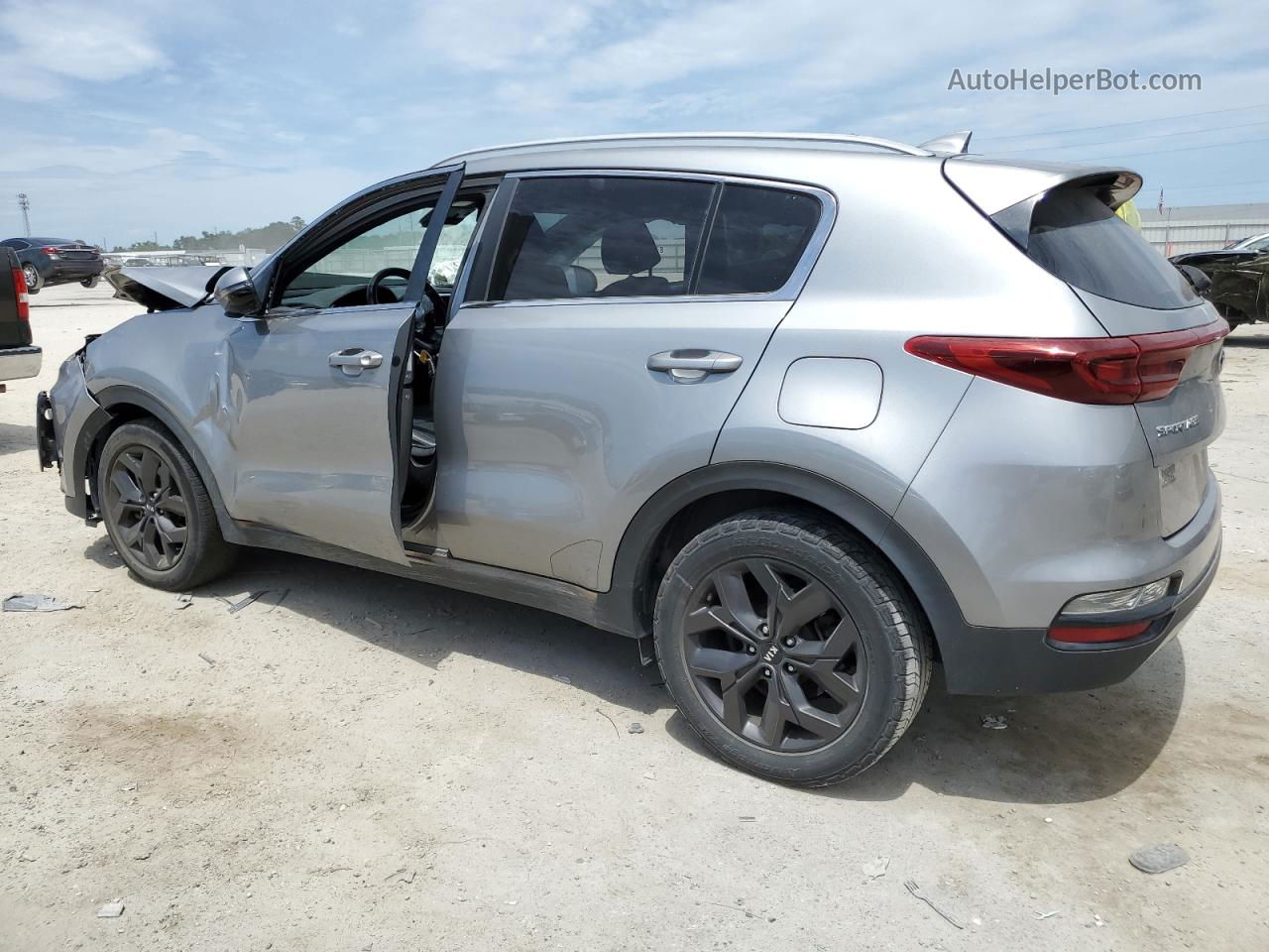 2020 Kia Sportage S Серебряный vin: KNDP63AC2L7731872