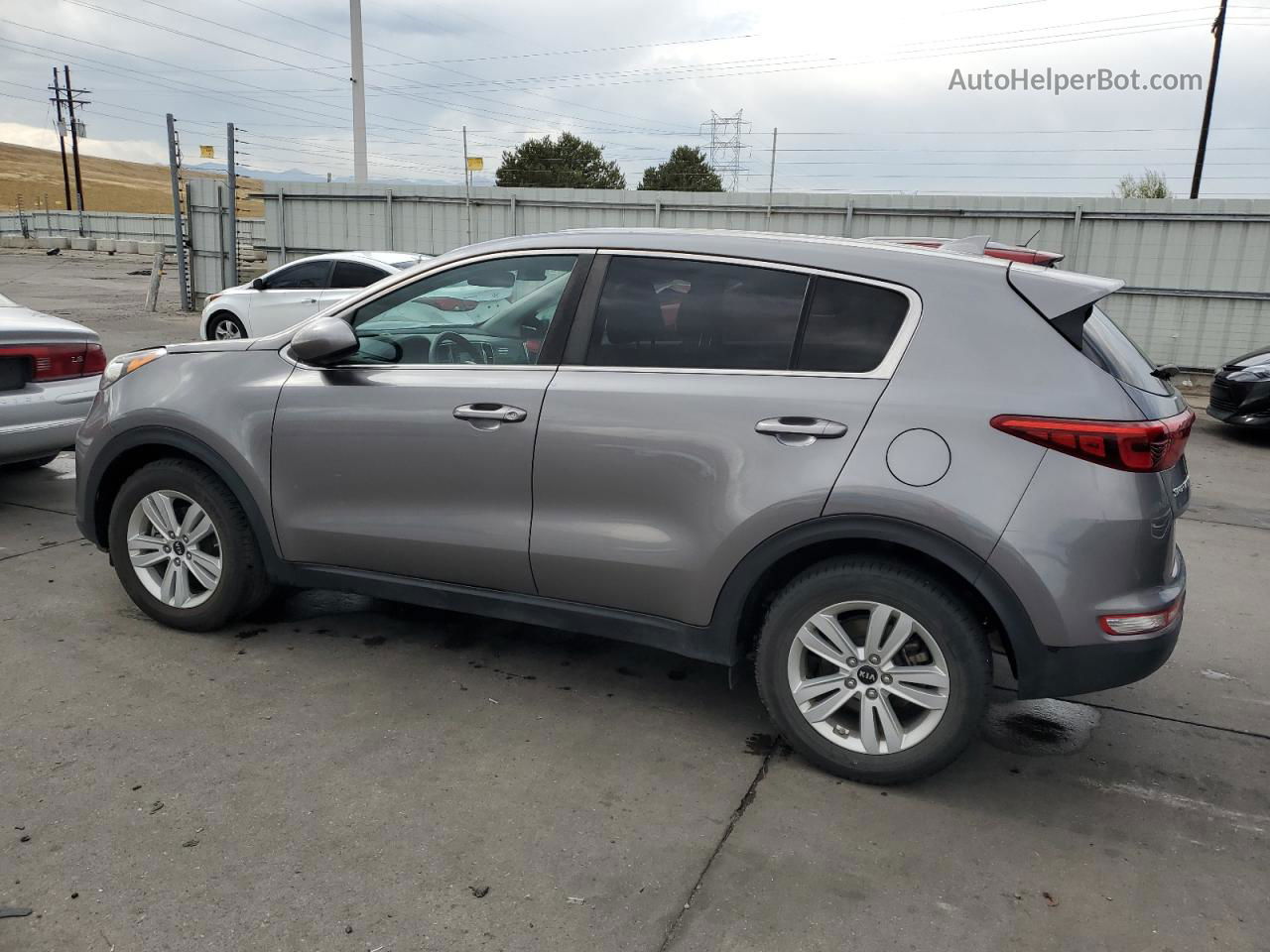 2017 Kia Sportage Lx Gray vin: KNDPM3AC7H7231185