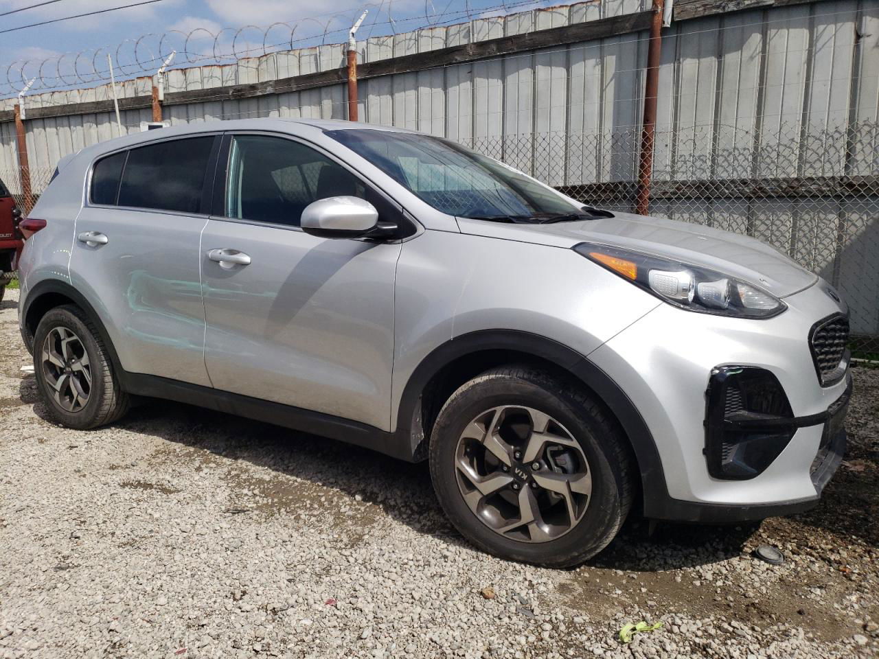 2020 Kia Sportage Lx Серебряный vin: KNDPM3AC8L7809822