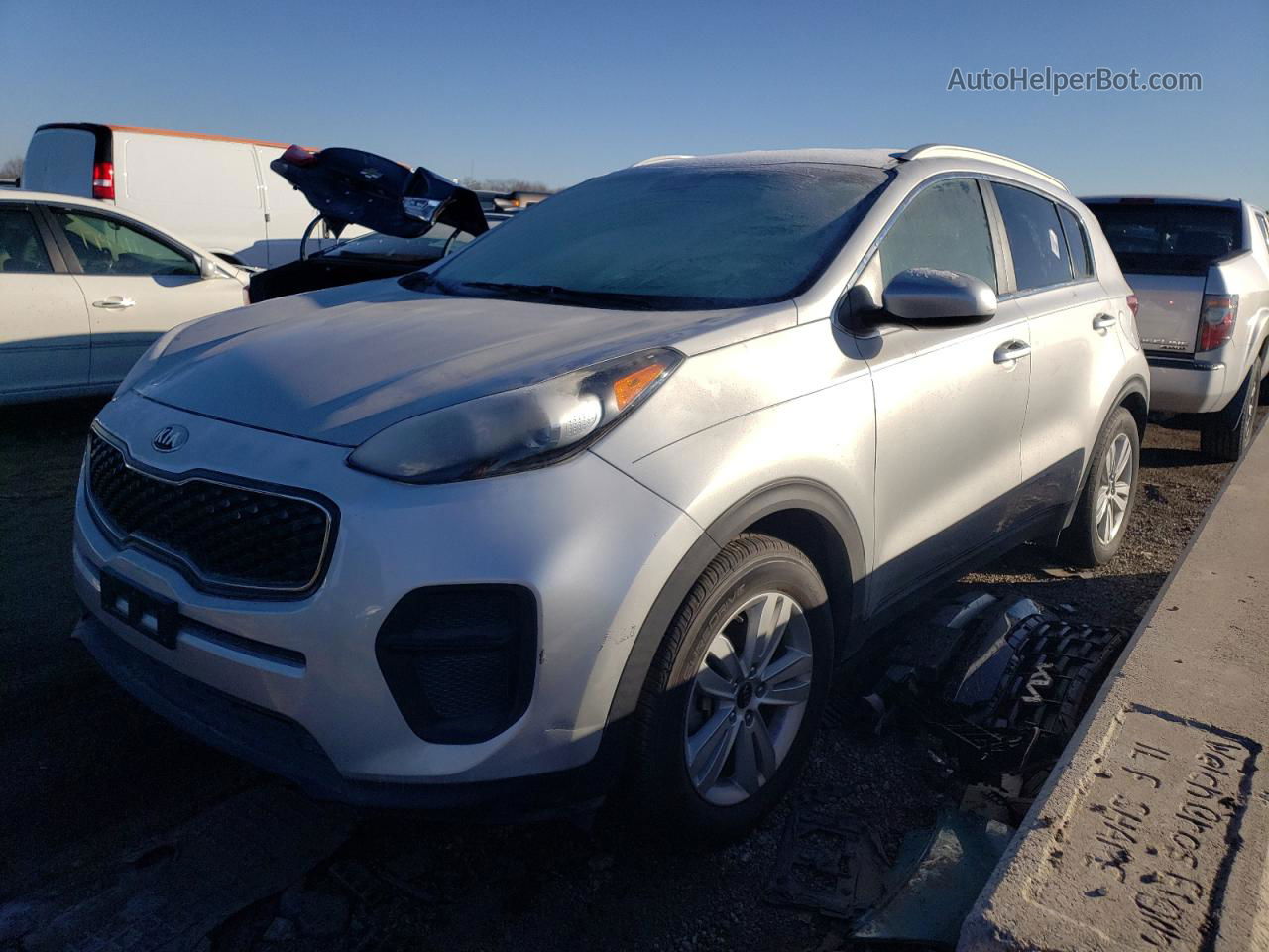 2017 Kia Sportage Lx Silver vin: KNDPM3ACXH7264634