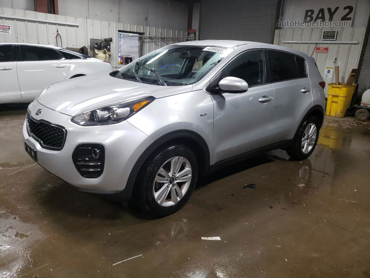 2017 Kia Sportage Lx Silver vin: KNDPMCAC1H7065083