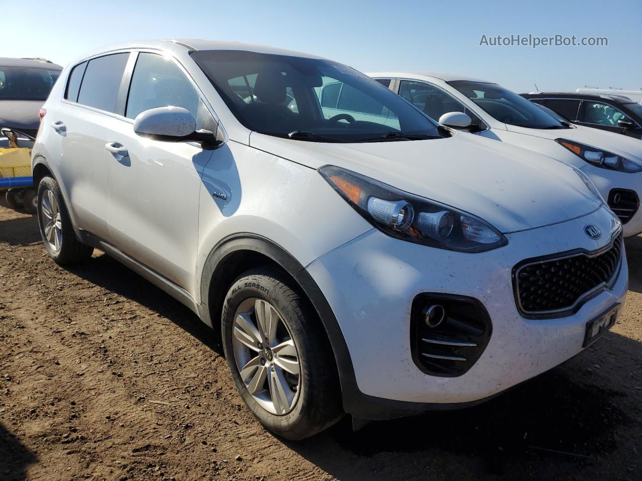 2017 Kia Sportage Lx White vin: KNDPMCAC1H7195056