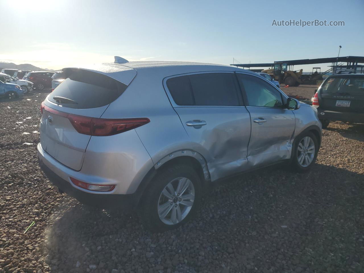 2017 Kia Sportage Lx Silver vin: KNDPMCAC1H7275330