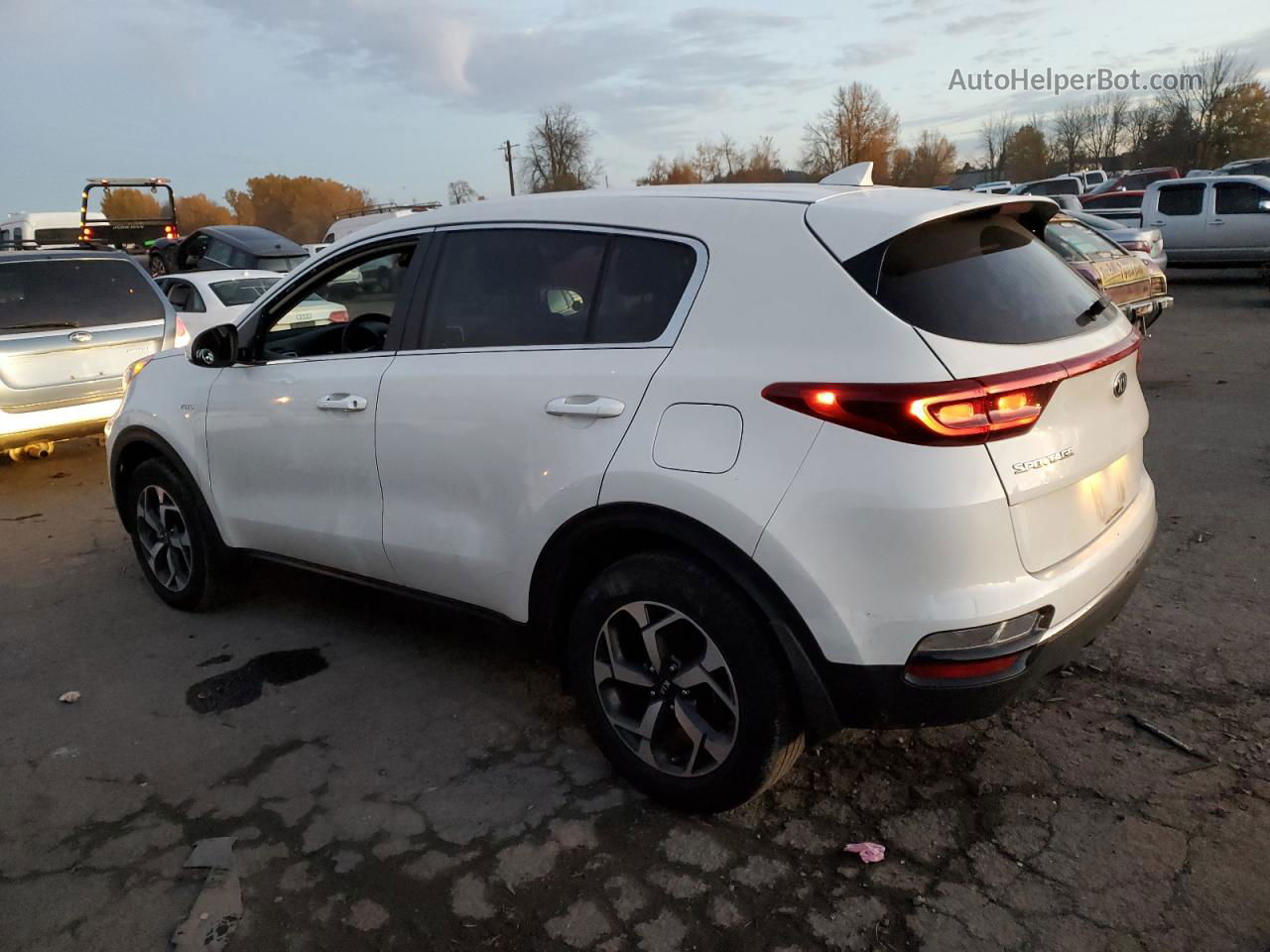 2020 Kia Sportage Lx White vin: KNDPMCAC5L7788749