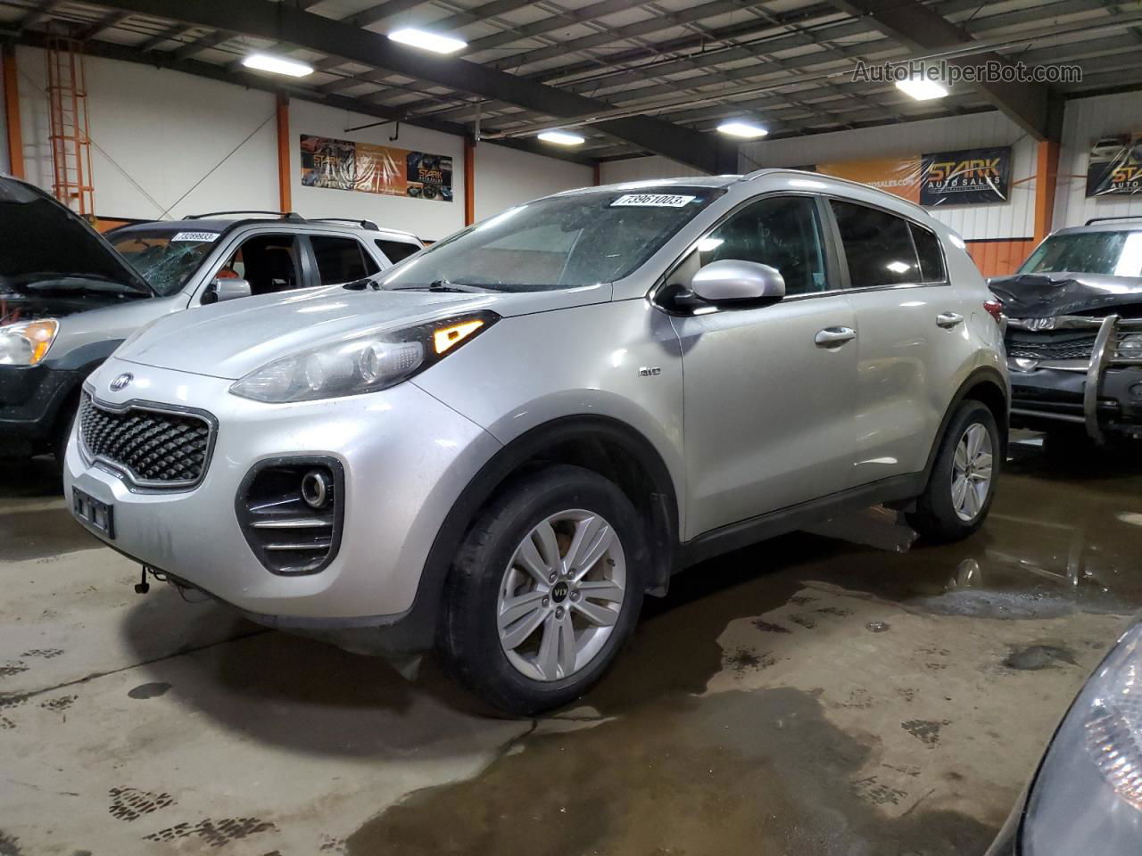 2017 Kia Sportage Lx Silver vin: KNDPMCAC8H7092278