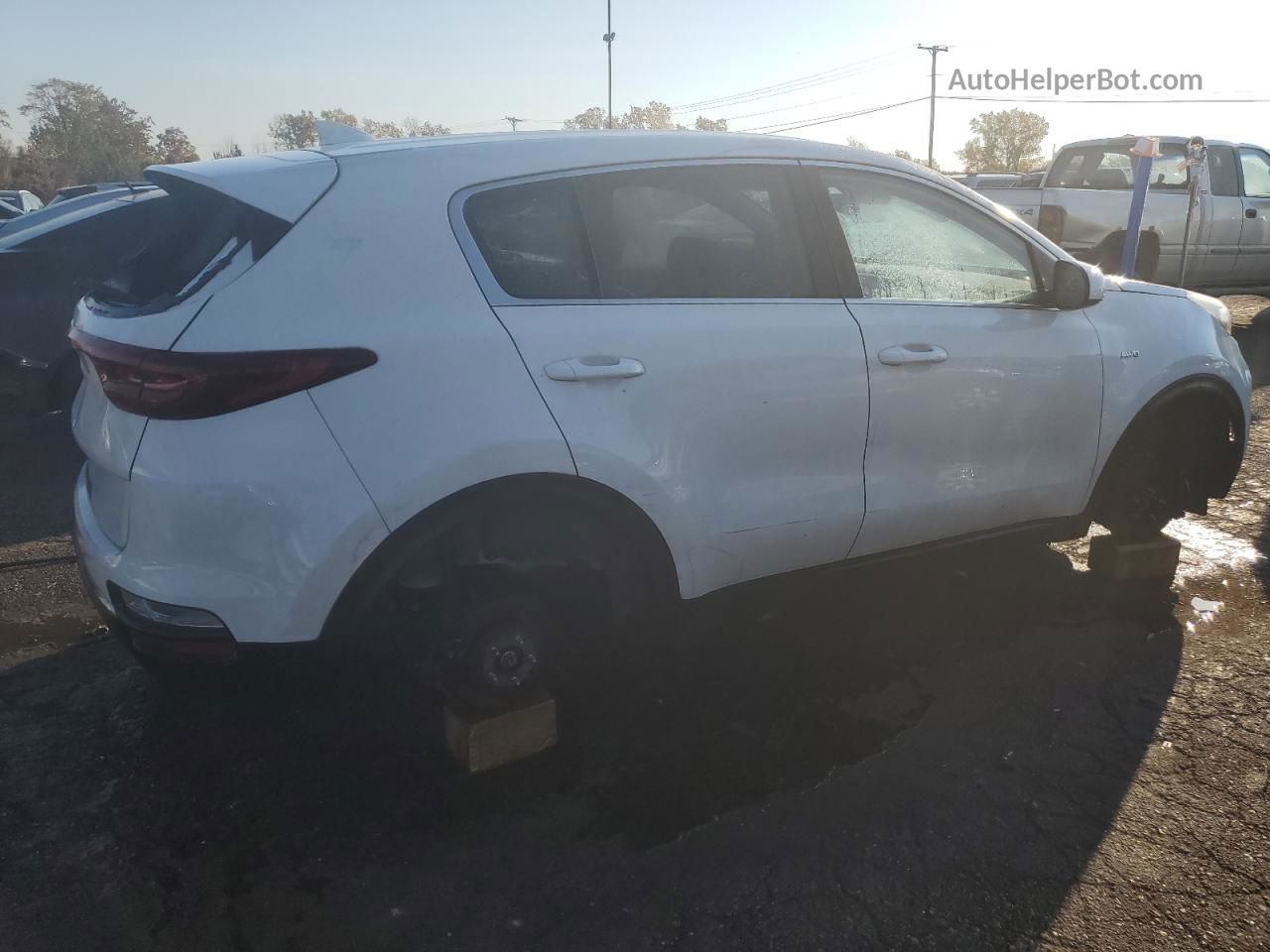 2020 Kia Sportage Lx White vin: KNDPMCAC9L7683308