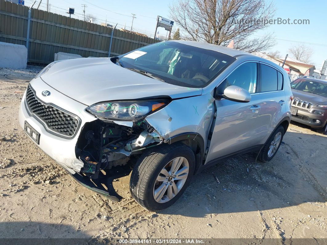 2017 Kia Sportage Lx Silver vin: KNDPMCACXH7185626