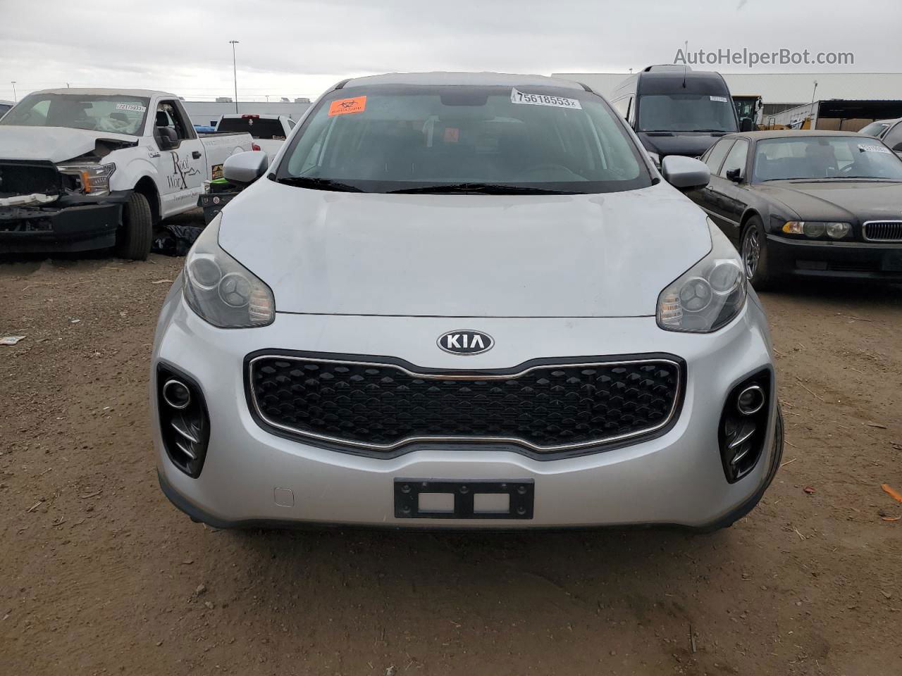 2017 Kia Sportage Lx Серебряный vin: KNDPMCACXH7237885