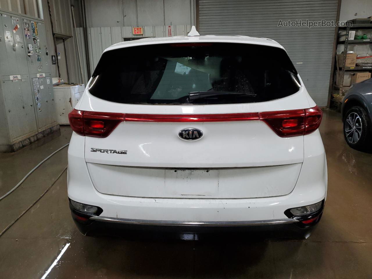 2020 Kia Sportage Lx White vin: KNDPMCACXL7632688