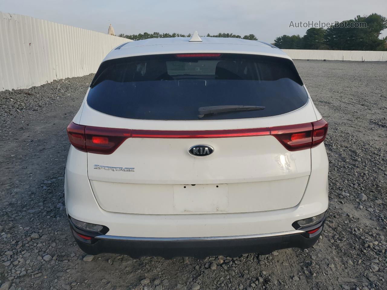 2020 Kia Sportage Lx White vin: KNDPMCACXL7667053