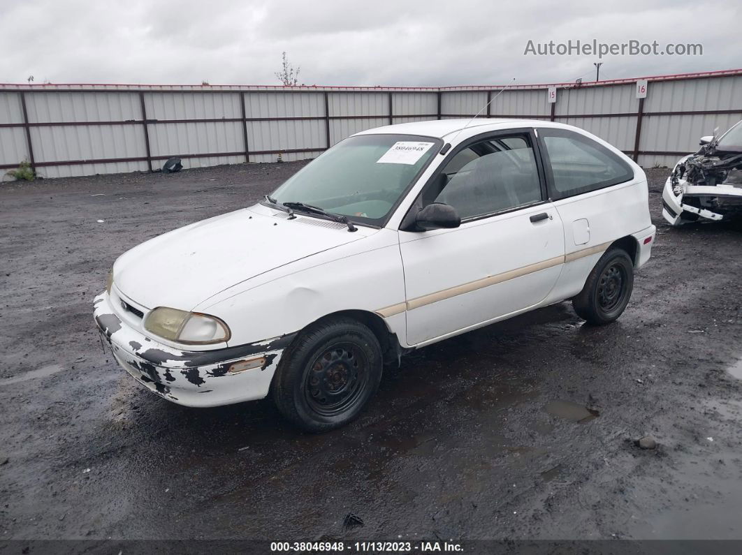 1995 Ford Aspire   White vin: KNJLT05H8S6146047