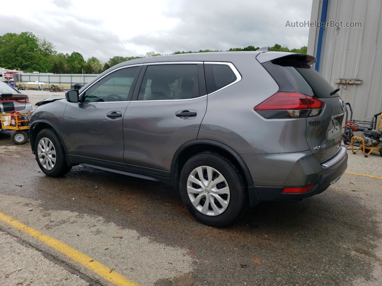 2018 Nissan Rogue S Gray vin: KNMAT2MT1JP617637