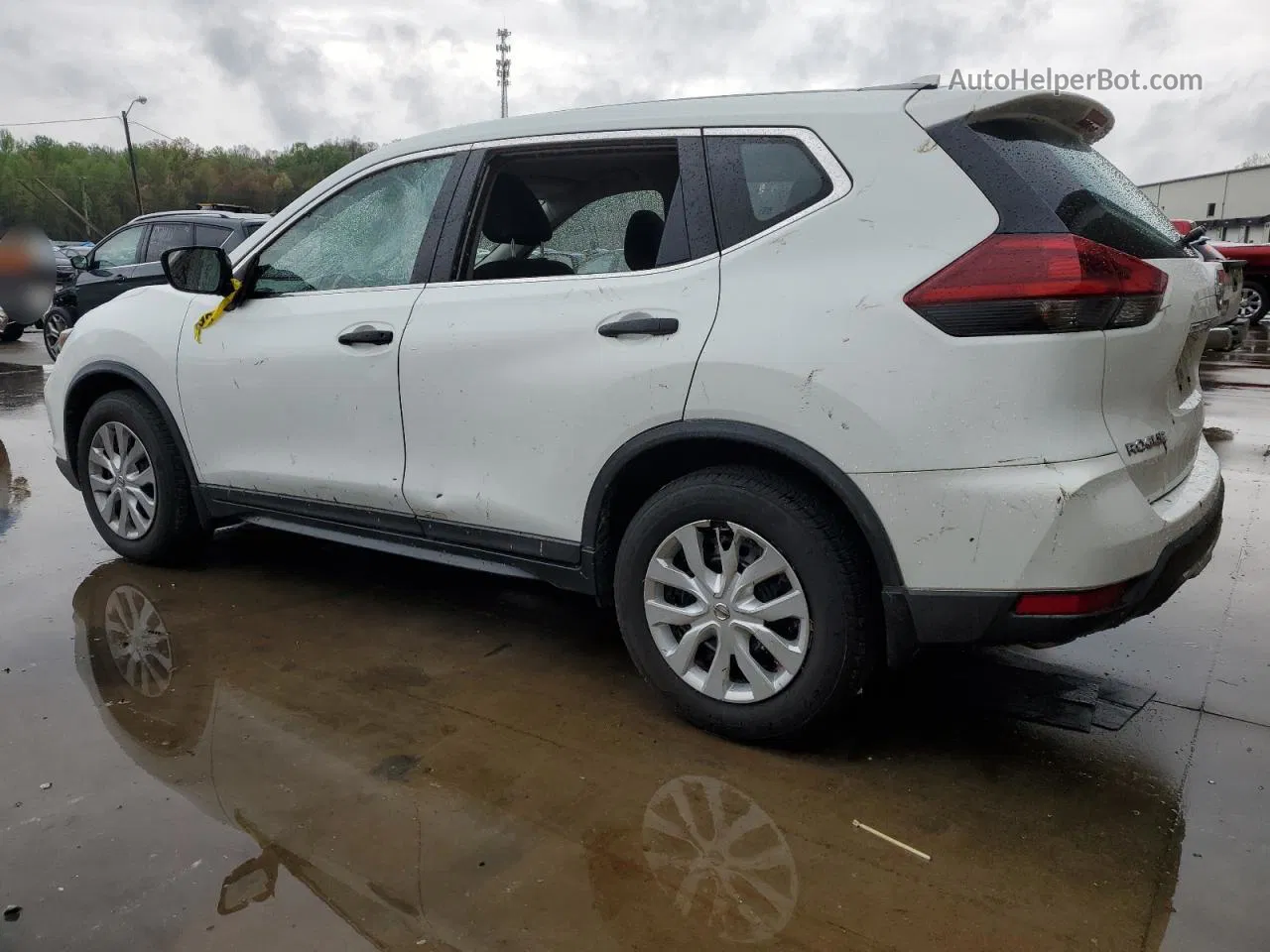 2018 Nissan Rogue S White vin: KNMAT2MT2JP597494