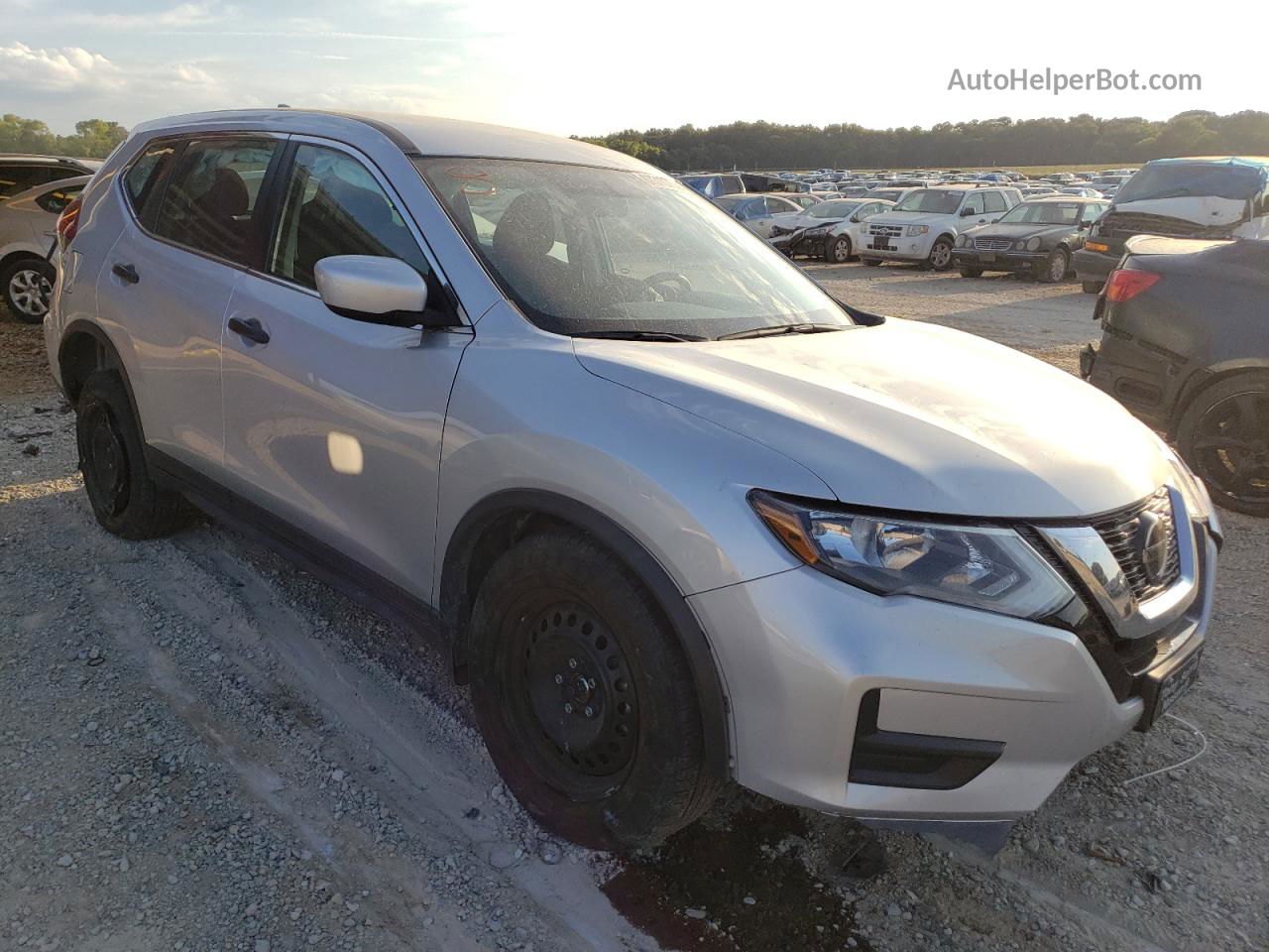 2018 Nissan Rogue S Silver vin: KNMAT2MT3JP599903