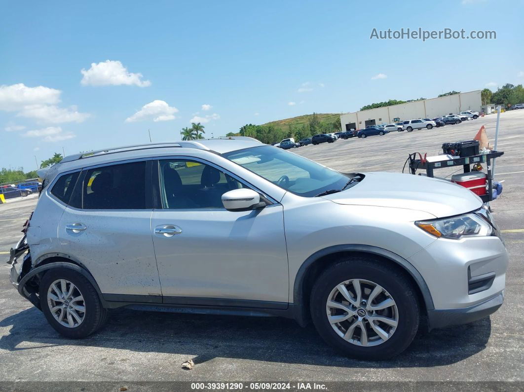 2018 Nissan Rogue Sv Silver vin: KNMAT2MT4JP617471