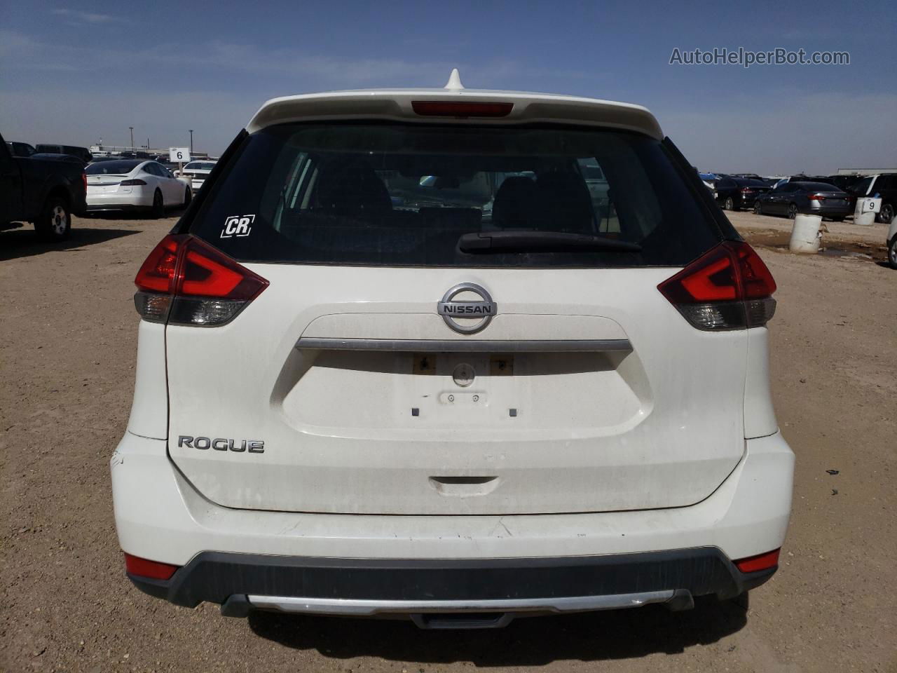 2018 Nissan Rogue S White vin: KNMAT2MT7JP521656