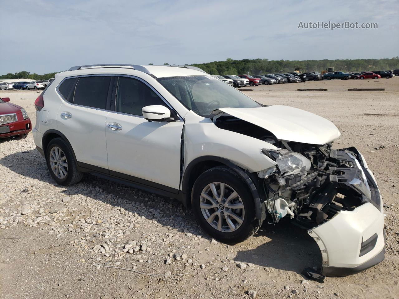 2018 Nissan Rogue S Белый vin: KNMAT2MT7JP560134