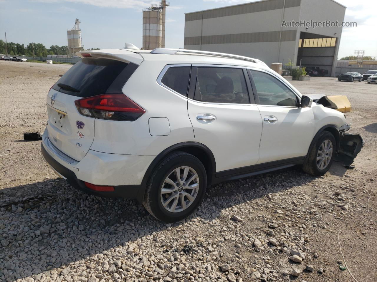 2018 Nissan Rogue S Белый vin: KNMAT2MT7JP560134