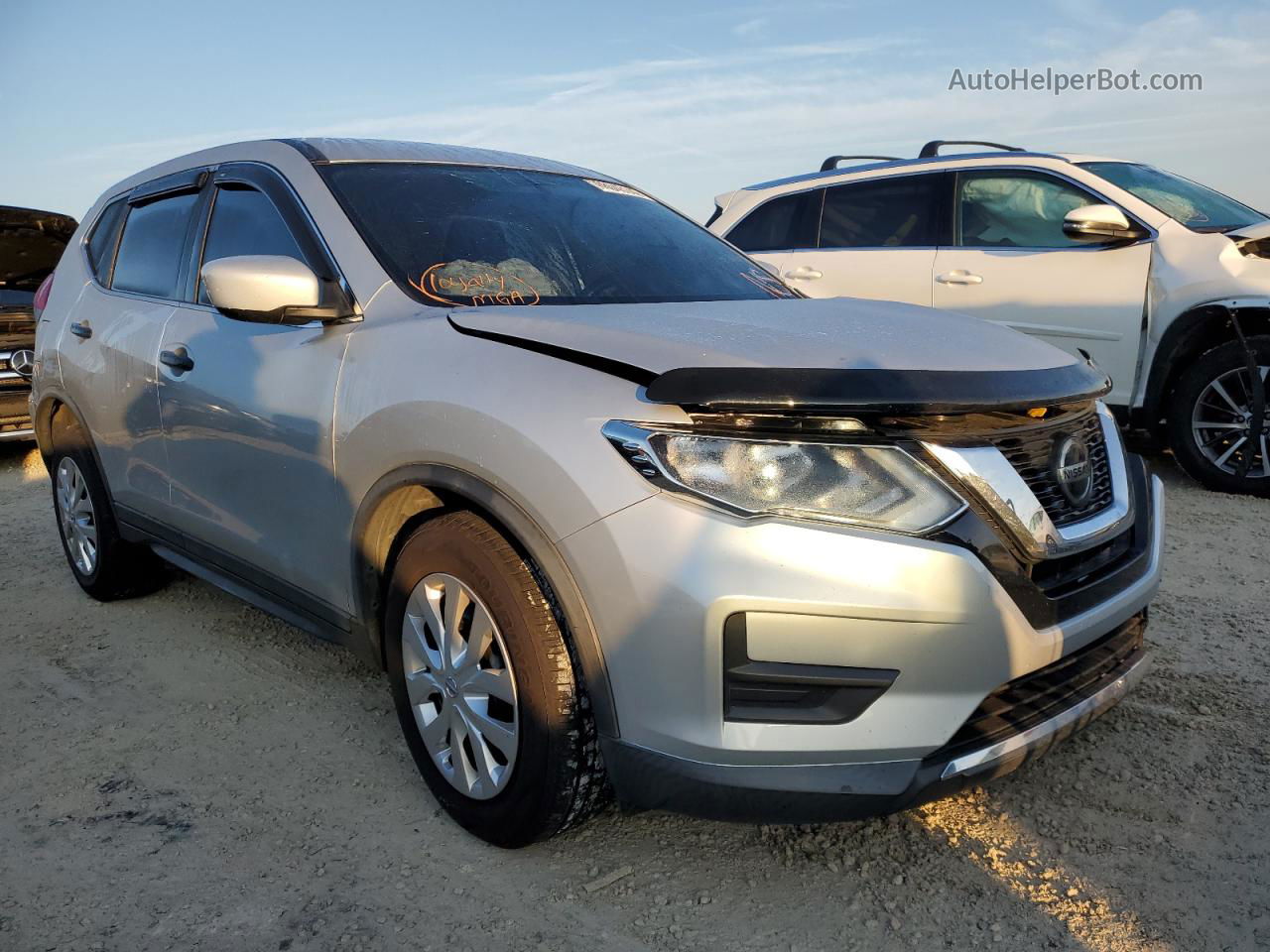 Price & History 2018 Nissan Rogue S 2.5l 4 vin Price & History 2018 Nissan Rogue S 2.5l 4 vin