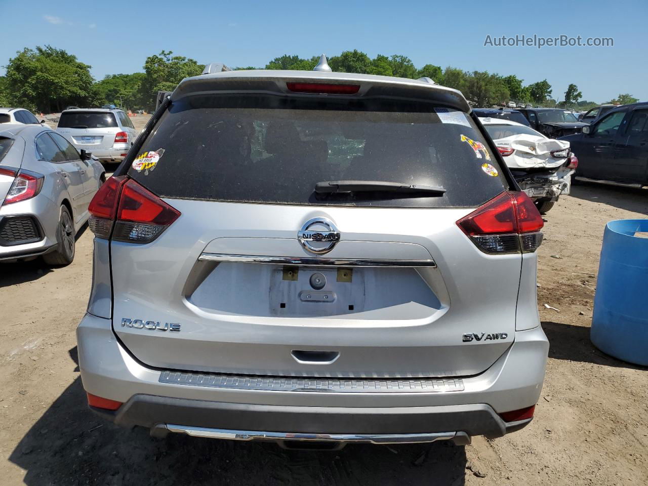 2018 Nissan Rogue S Silver vin: KNMAT2MV0JP522228