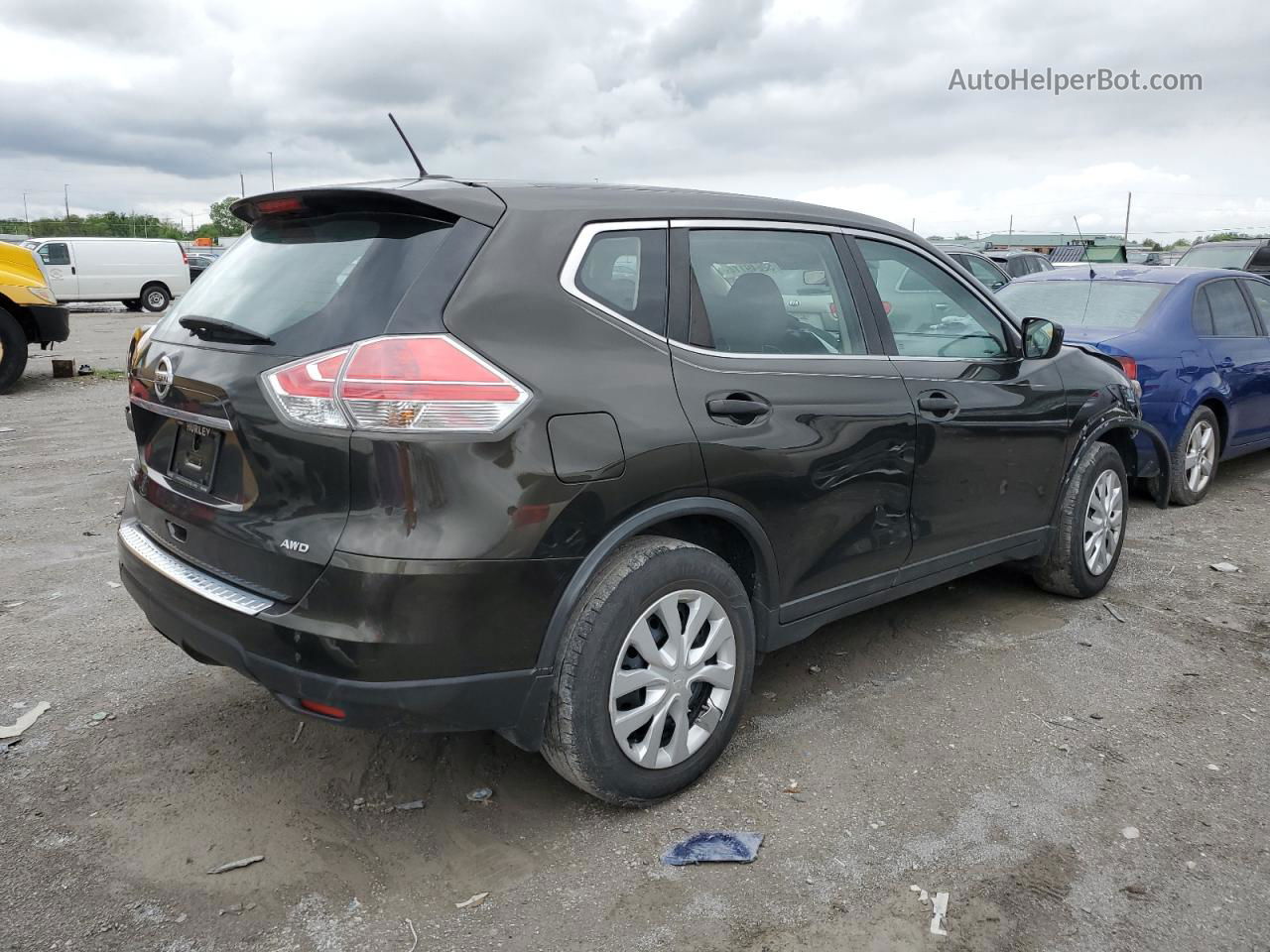 2016 Nissan Rogue S Brown vin: KNMAT2MV1GP691411