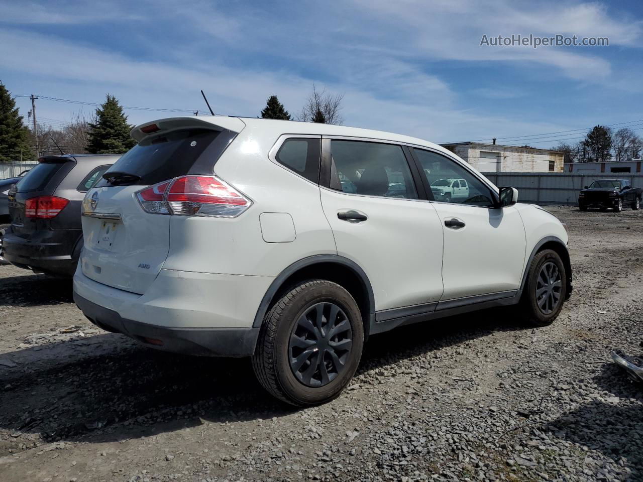 2016 Nissan Rogue S White vin: KNMAT2MV2GP669854