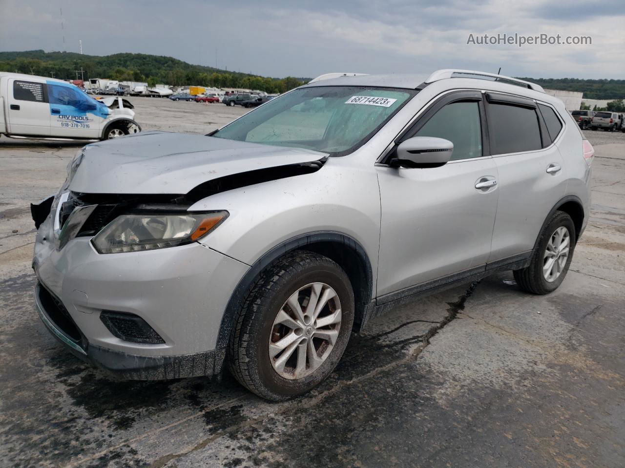 2016 Nissan Rogue S Silver vin: KNMAT2MV2GP711052