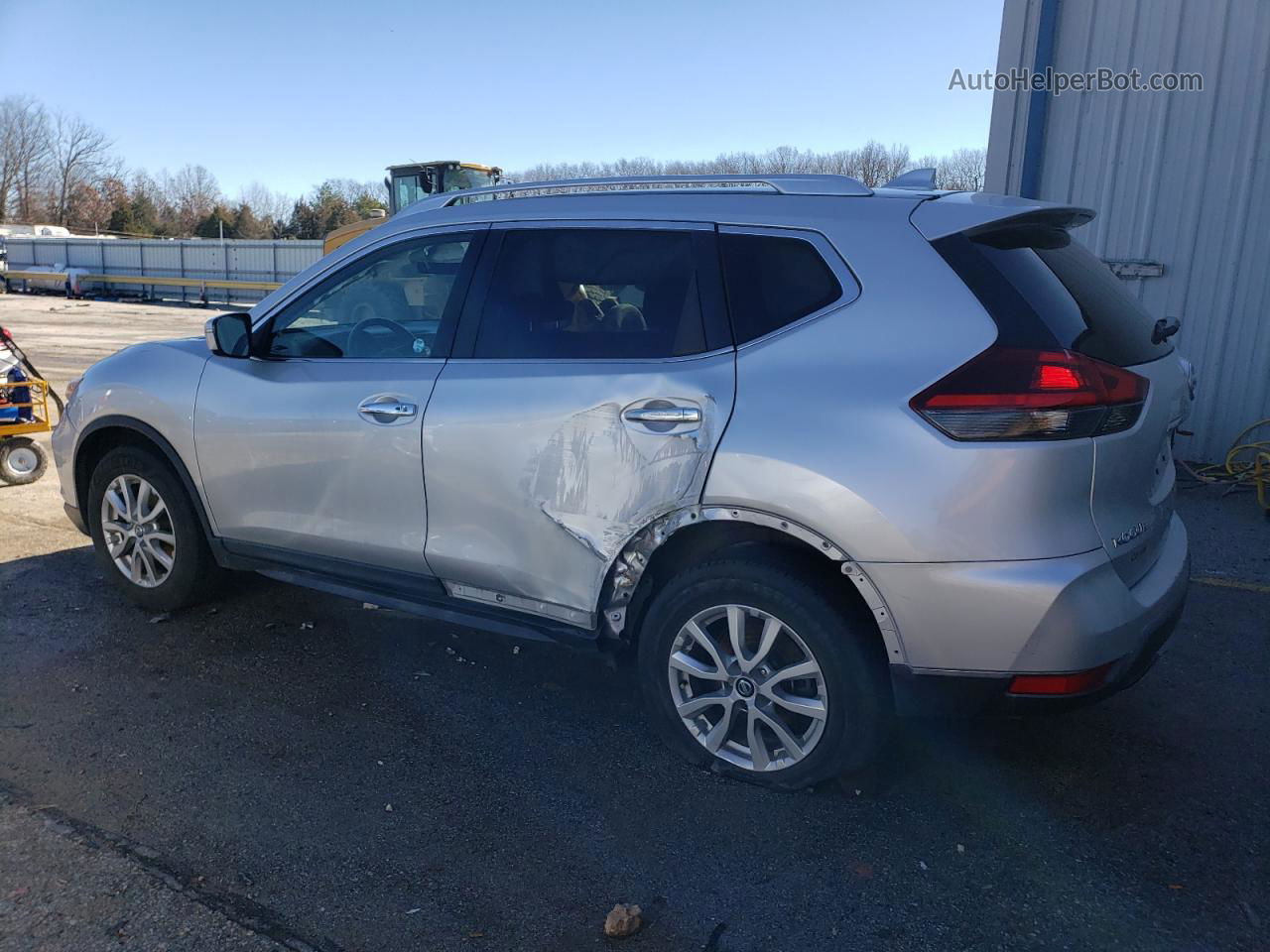 2018 Nissan Rogue S Silver vin: KNMAT2MV2JP529634