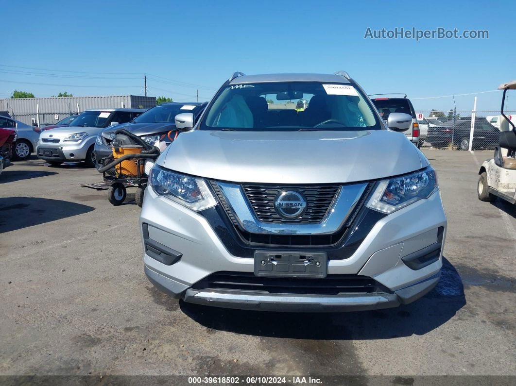 2018 Nissan Rogue Sv Silver vin: KNMAT2MV2JP569146