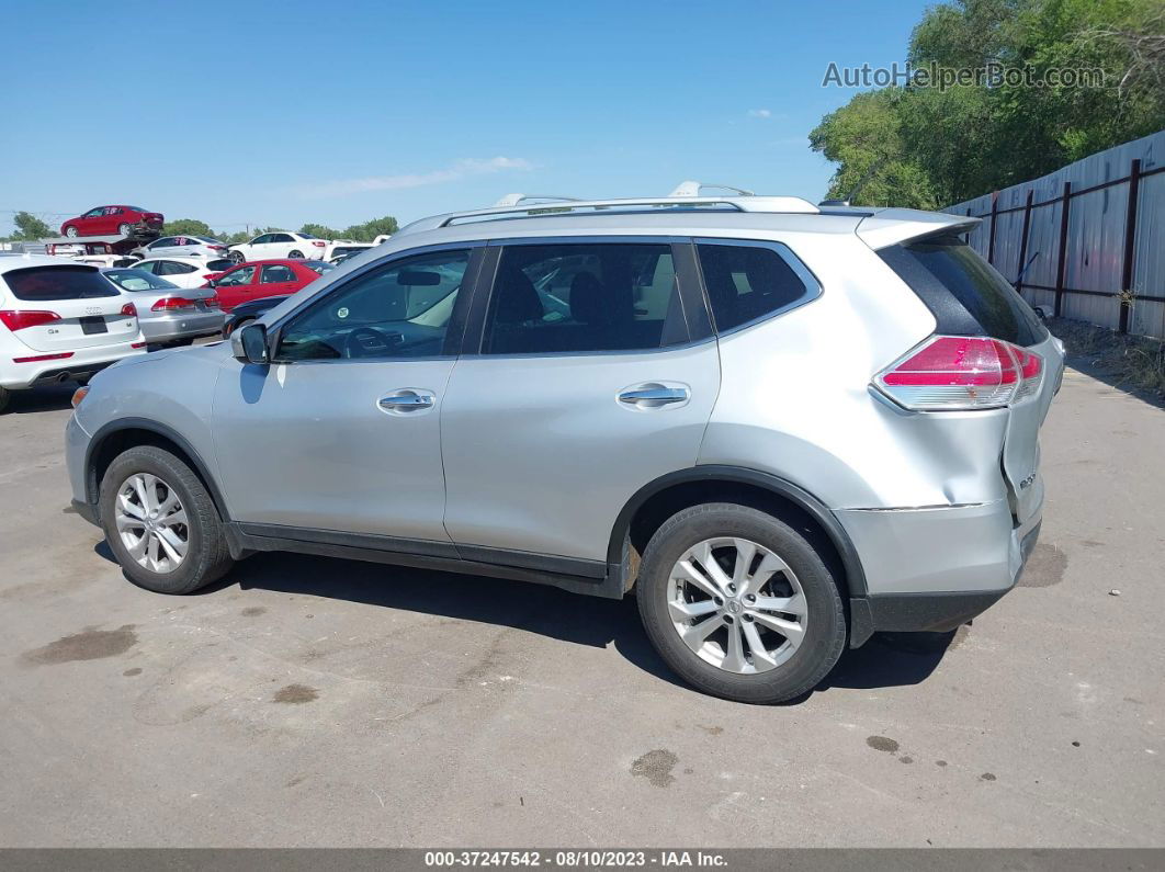 2016 Nissan Rogue Sv Silver vin: KNMAT2MV3GP718737