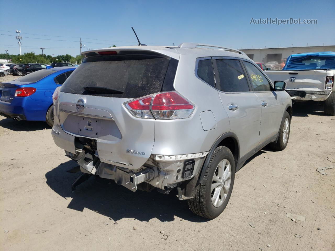 2016 Nissan Rogue S Silver vin: KNMAT2MV4GP718987