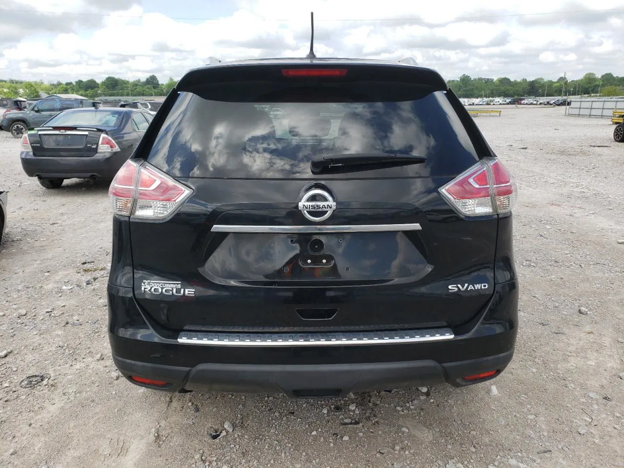 2016 Nissan Rogue S Black vin: KNMAT2MV5GP623323