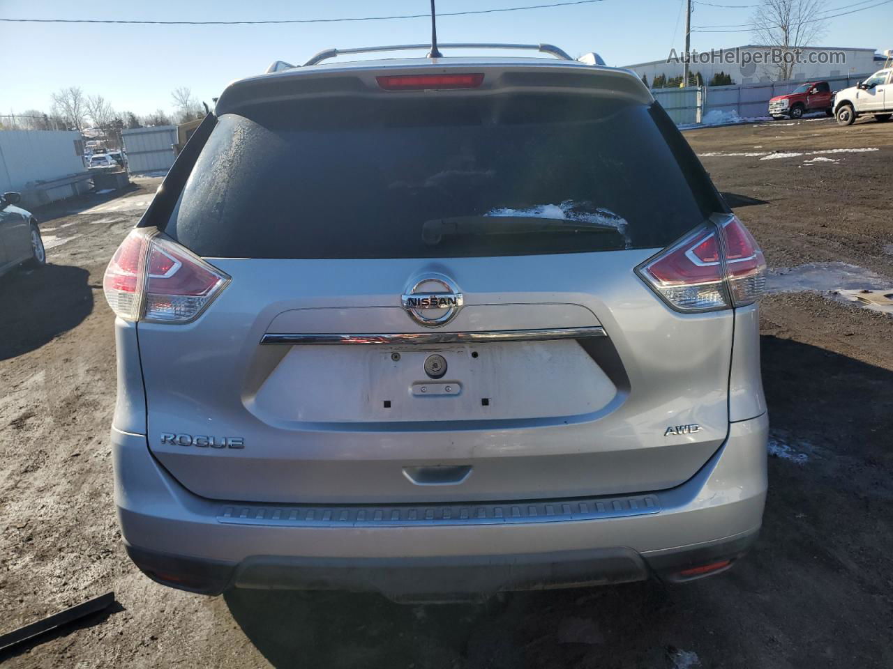 2016 Nissan Rogue S Silver vin: KNMAT2MV5GP702569