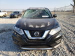 2018 Nissan Rogue S Черный vin: KNMAT2MV6JP526459