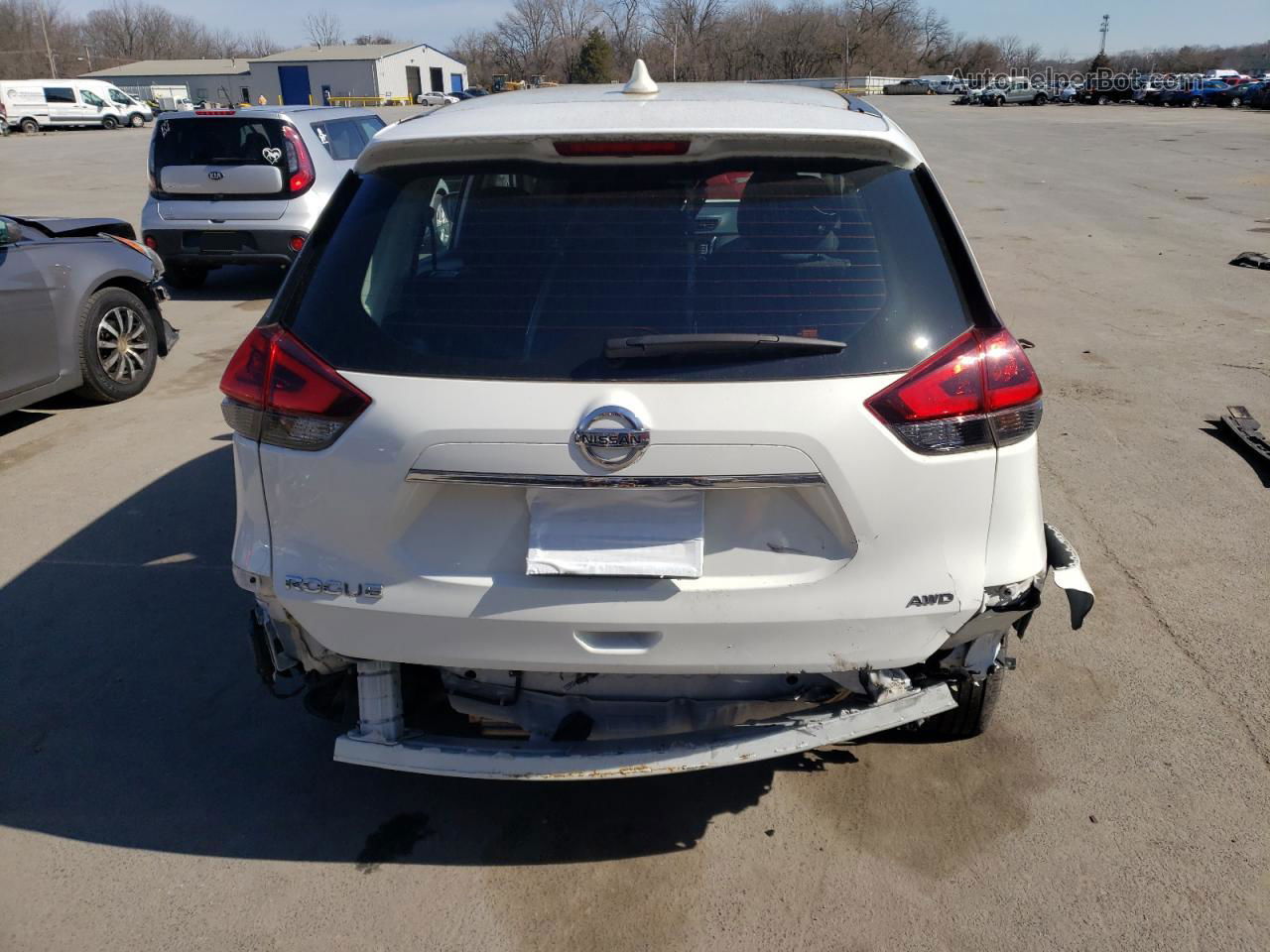 2018 Nissan Rogue S White vin: KNMAT2MV7JP567327