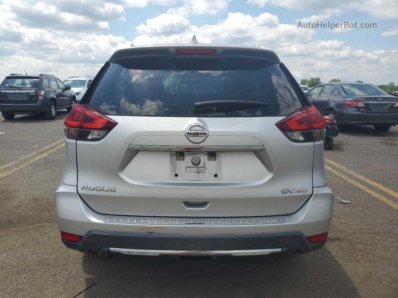 2018 Nissan Rogue S Silver vin: KNMAT2MV7JP595726