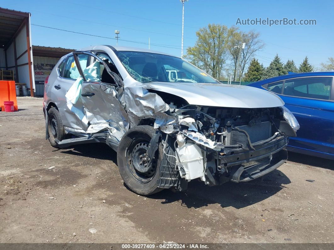 2016 Nissan Rogue S Silver vin: KNMAT2MVXGP620921