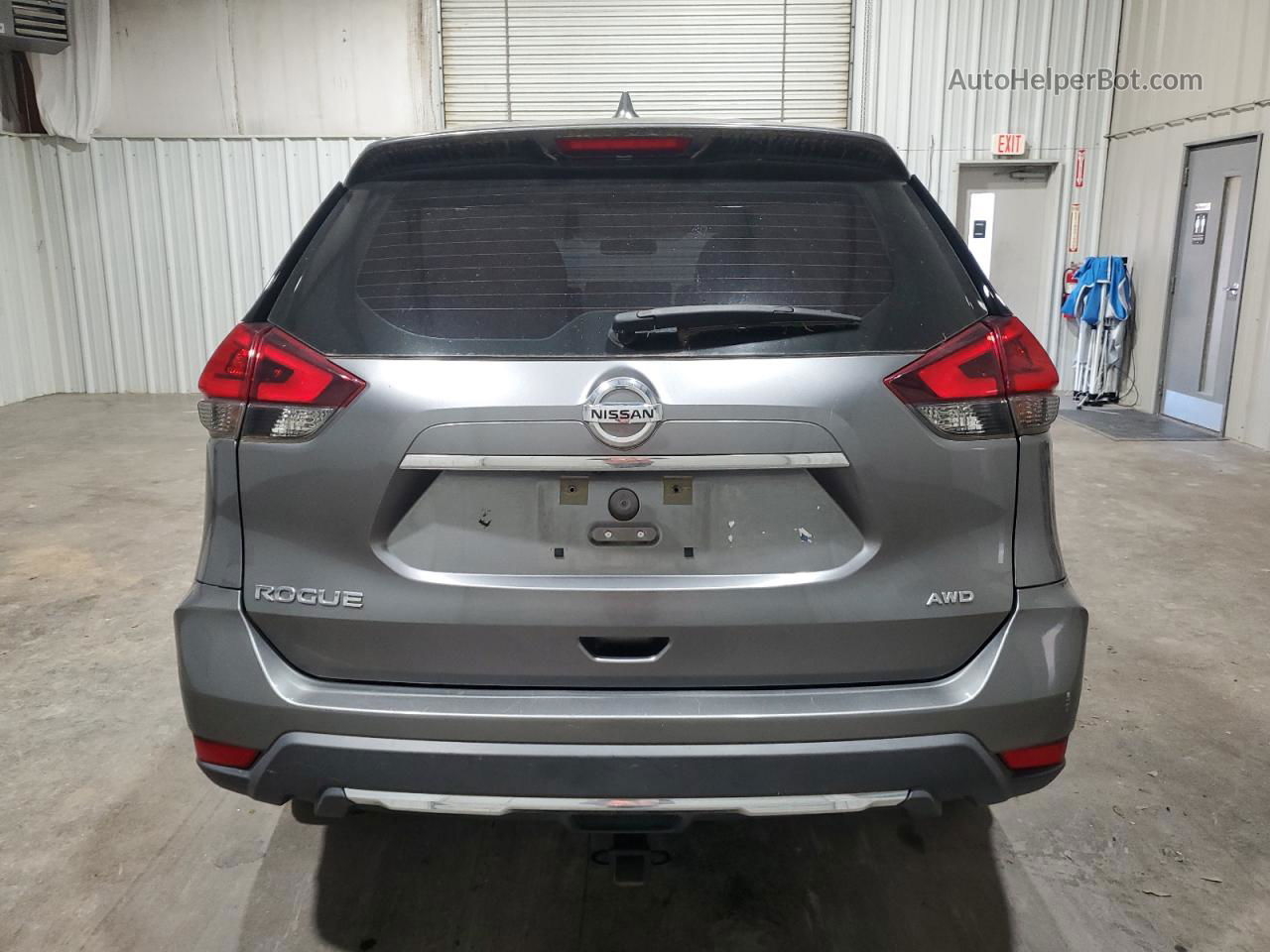 2018 Nissan Rogue S Серый vin: KNMAT2MVXJP566334