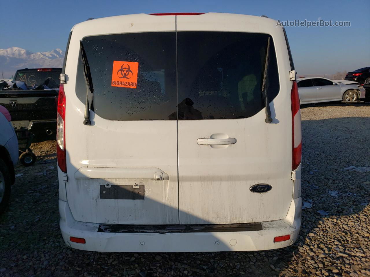 2018 Ford Transit Connect Xlt White vin: NM0AS8F78J1369408